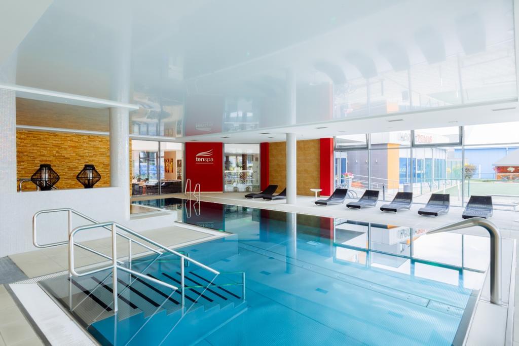 Hotel Tenis Zvolen Bagian luar foto